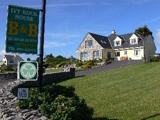 Ivy Rock House B&B Раундстоун Экстерьер фото
